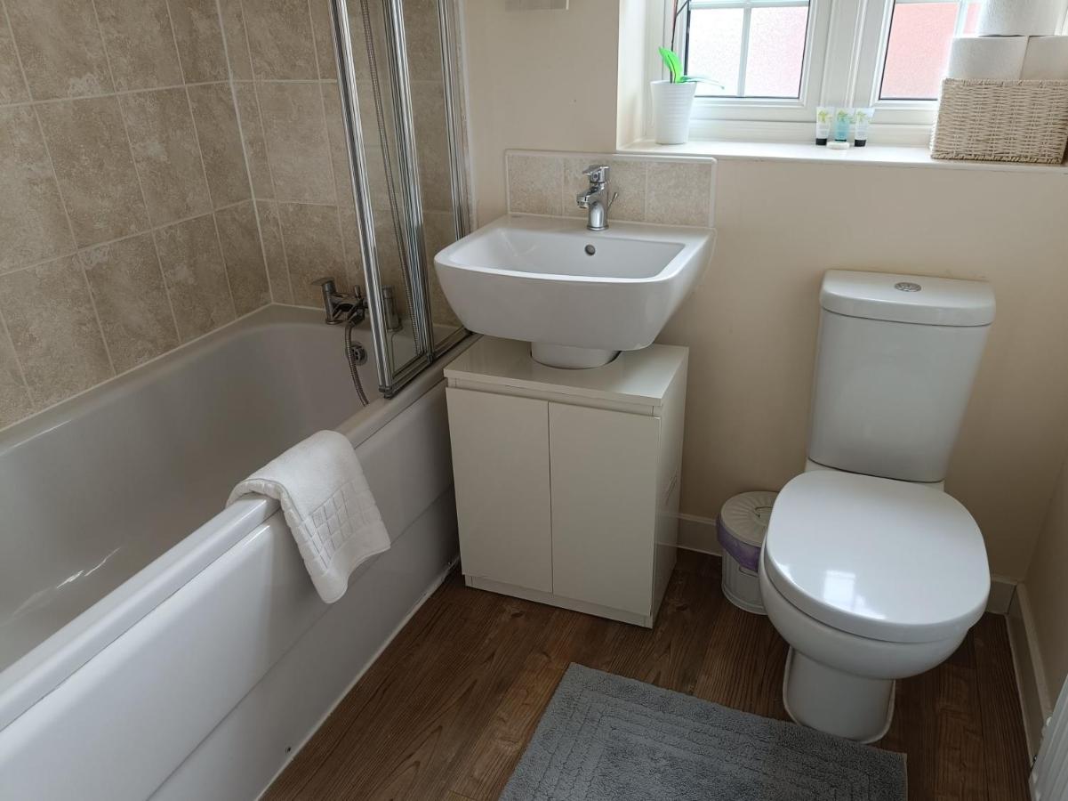 Holiday home 3 Bedroom Townhouse Near Village *
