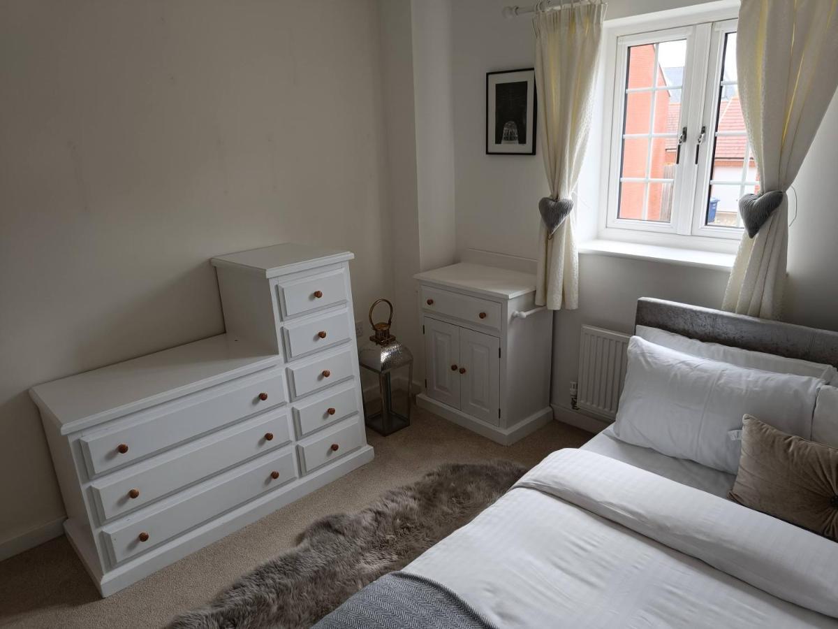 3 Bedroom Townhouse Near Village *