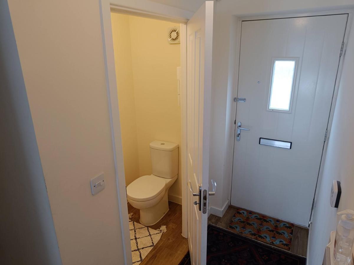 3 Bedroom Townhouse Near Village Holiday home Bicester
